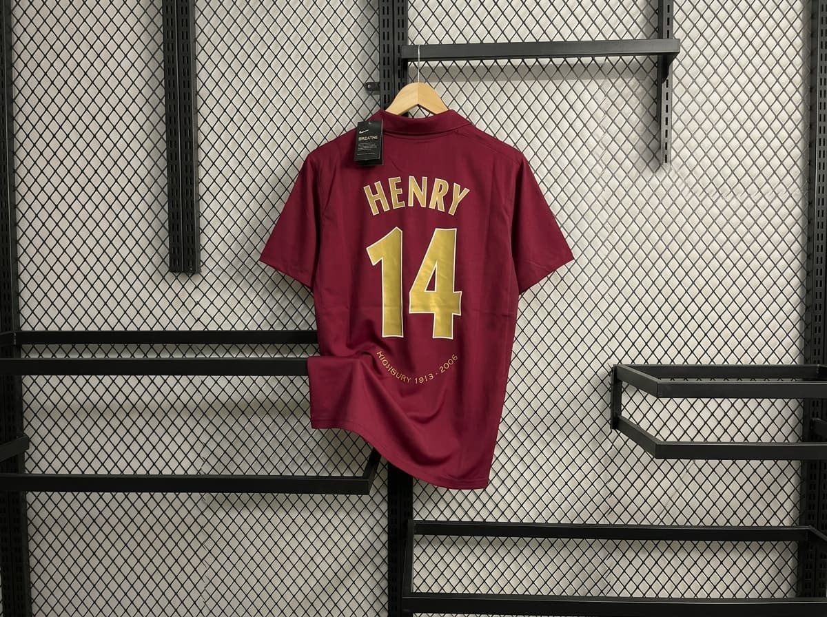 2005-06 Henry Arsenal Home Kit