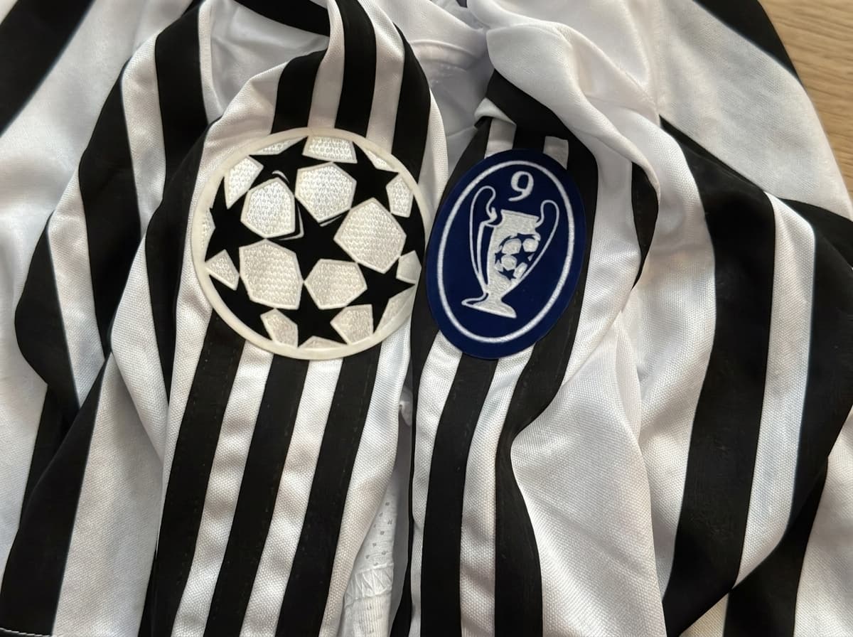 2004-05 Zidane Real Madrid Home Kit 3