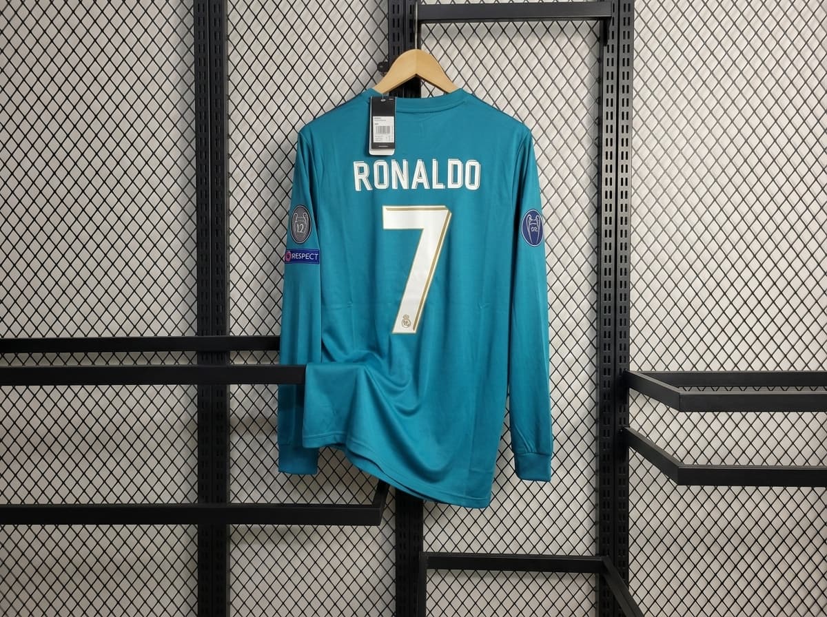 2017-18 Ronaldo Real Madrid Away Kit