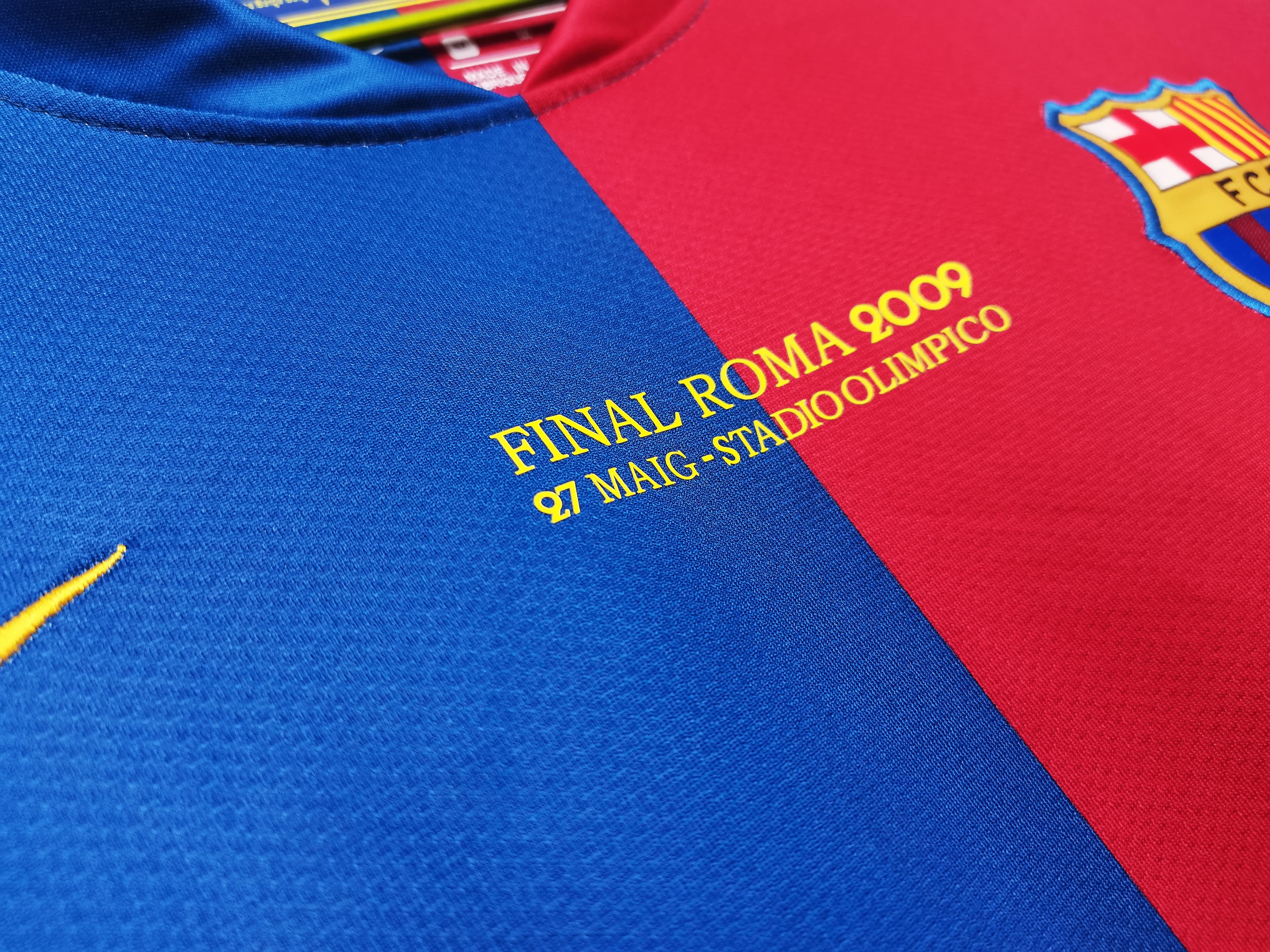 2008-09 Messi Barcelona Home Kit 7