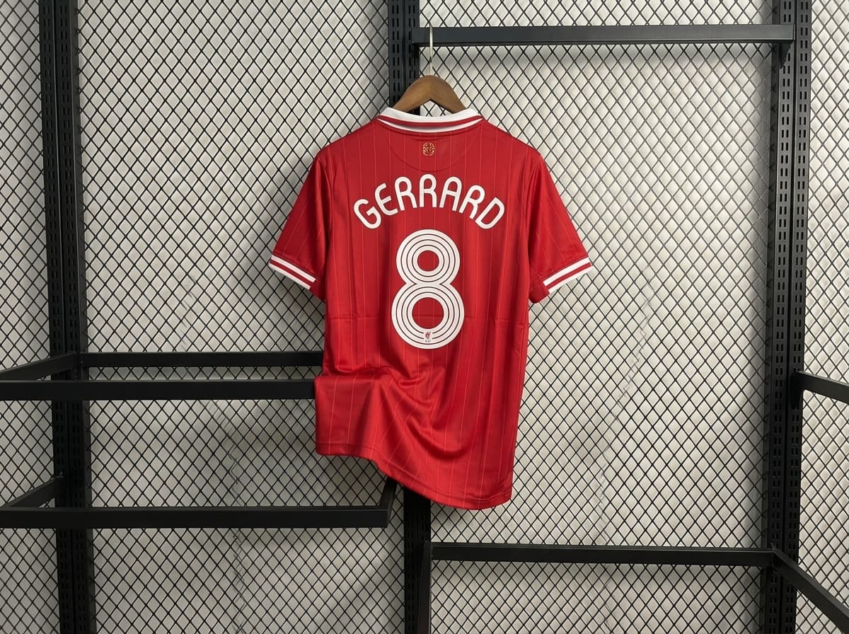 2006-07 Gerrard Liverpool Home Kit 2