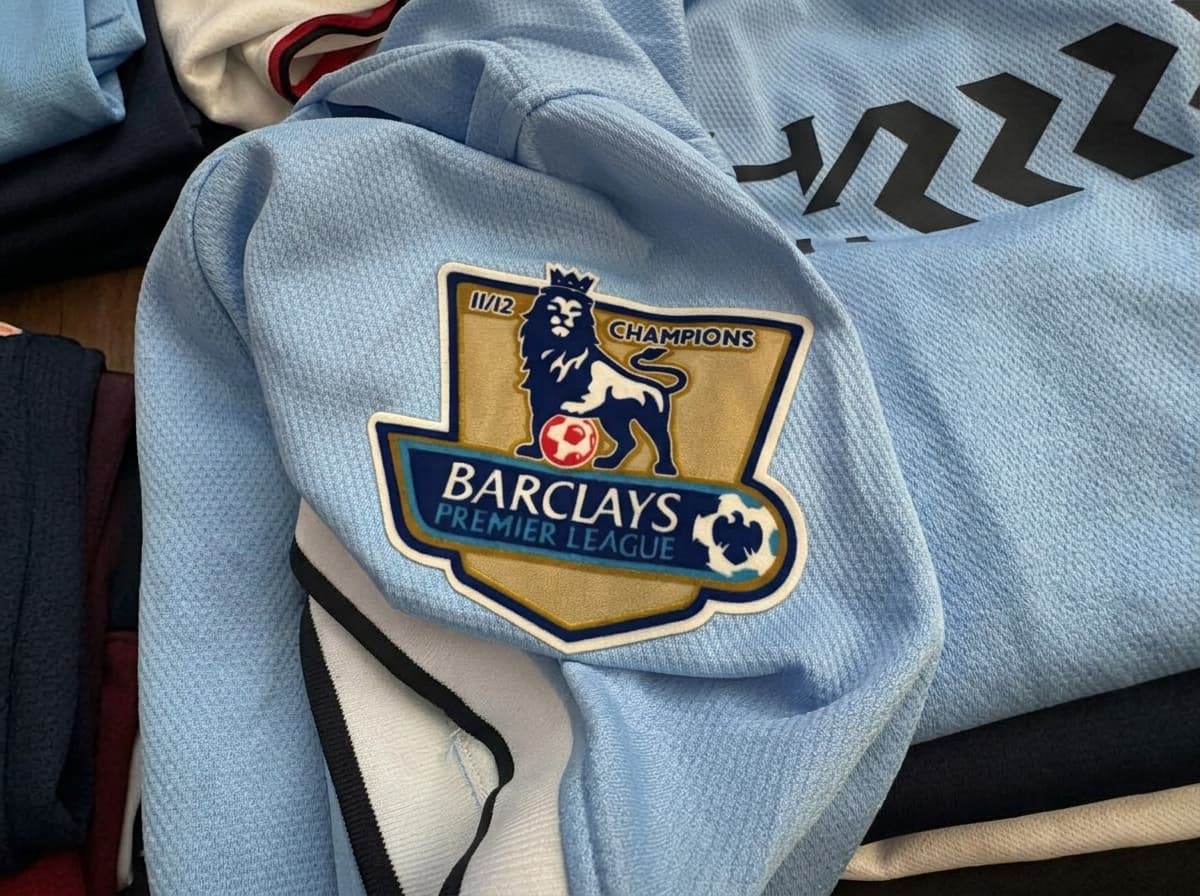 2013-14 Aguero Manchester City Home Kit 3